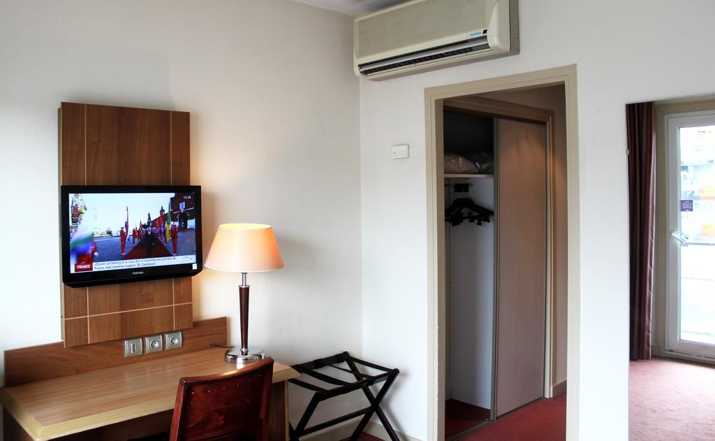 Kyriad Hotel Clermont Ferrand Centre Dış mekan fotoğraf