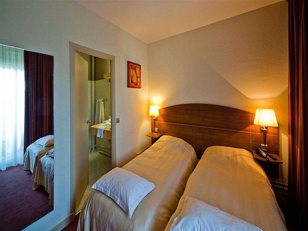 Kyriad Hotel Clermont Ferrand Centre Dış mekan fotoğraf